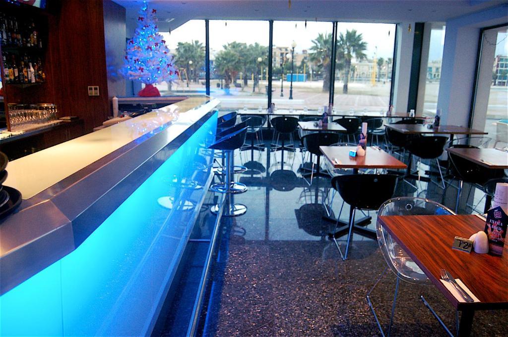 Water'S Edge Hotel Birzebbuga Exterior photo
