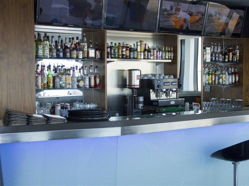 Water'S Edge Hotel Birzebbuga Exterior photo